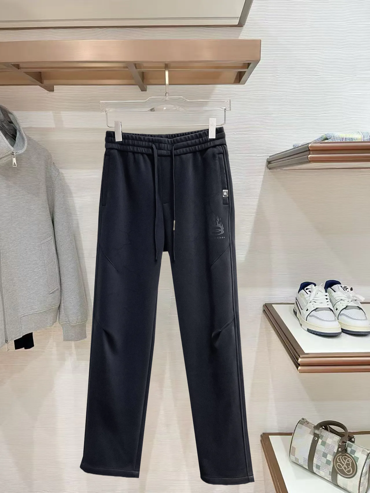 Брюки Женские Balenciaga 10310731