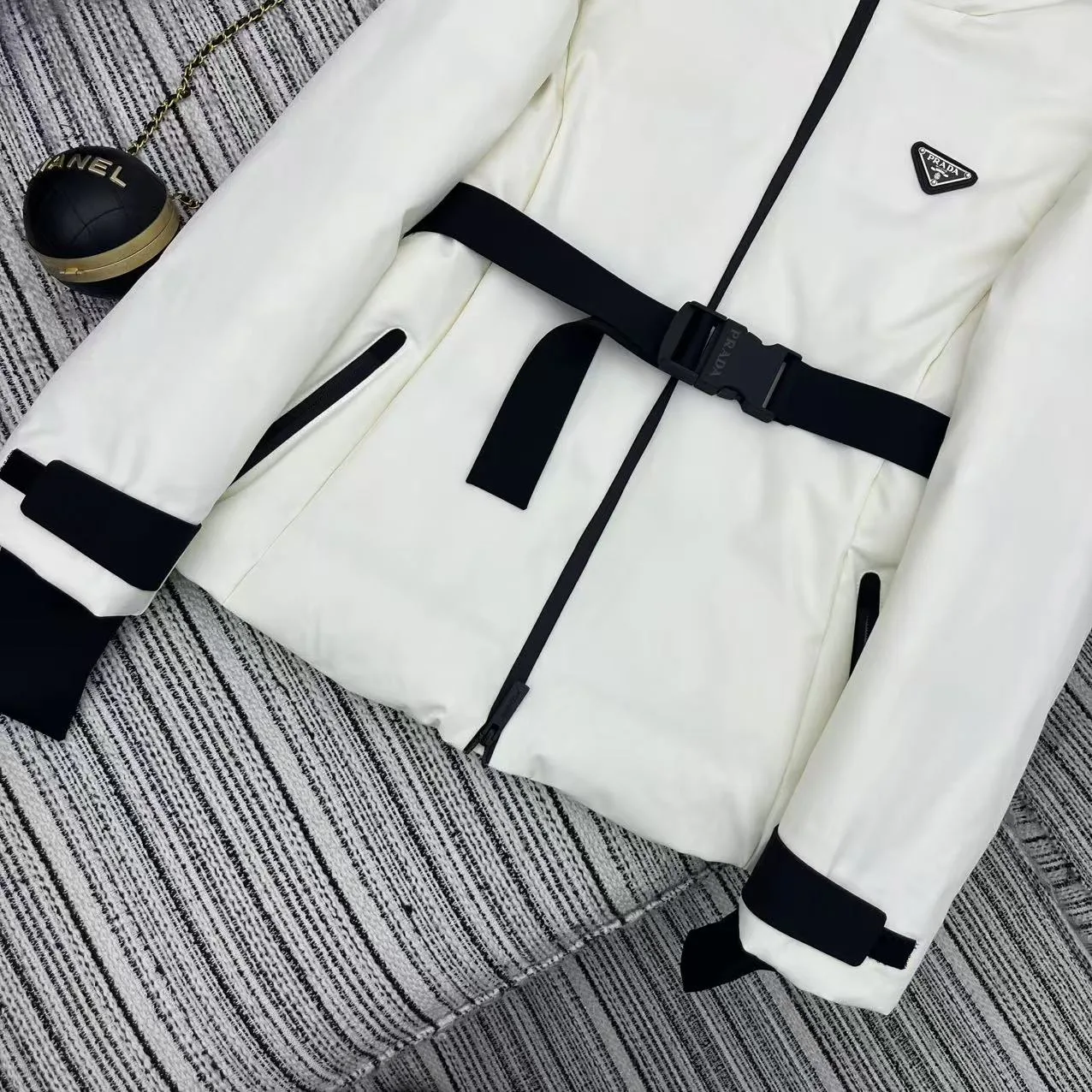 Куртки И Пуховики Женские Prada 286522