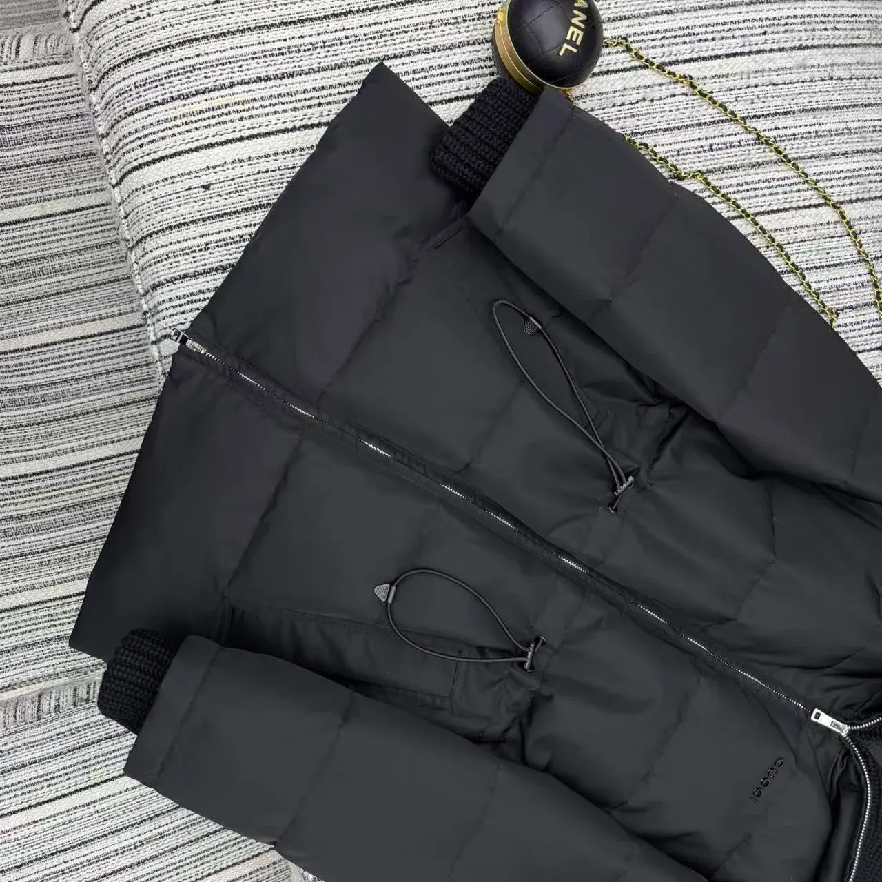 Пуховики Женские Gucci 234294