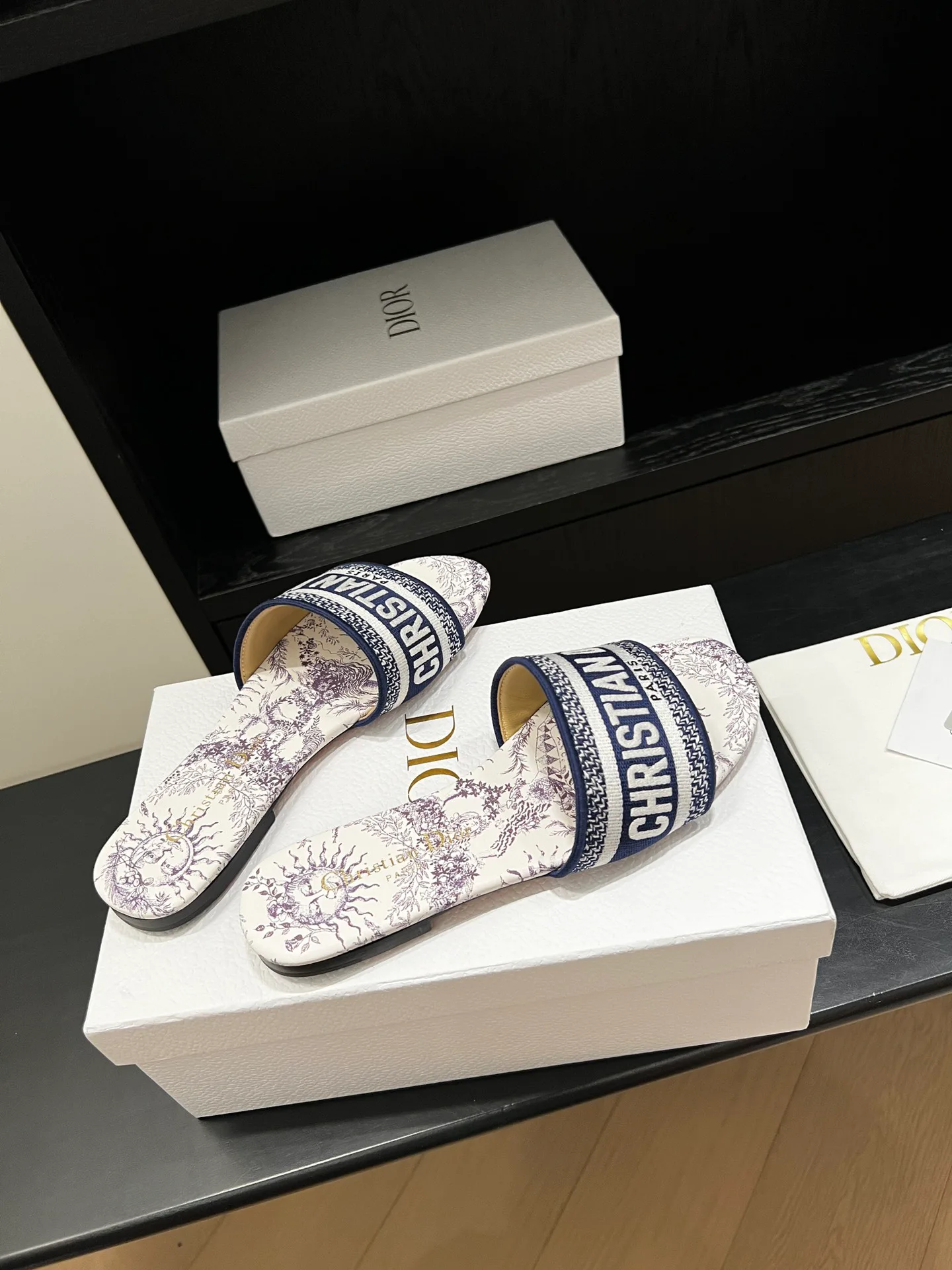 Шлепанцы Женские Christian Dior 11884674