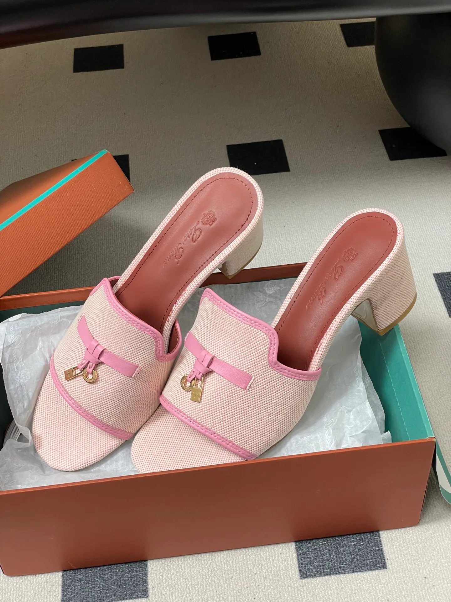 Сандалии Женские Loro Piana 11897575