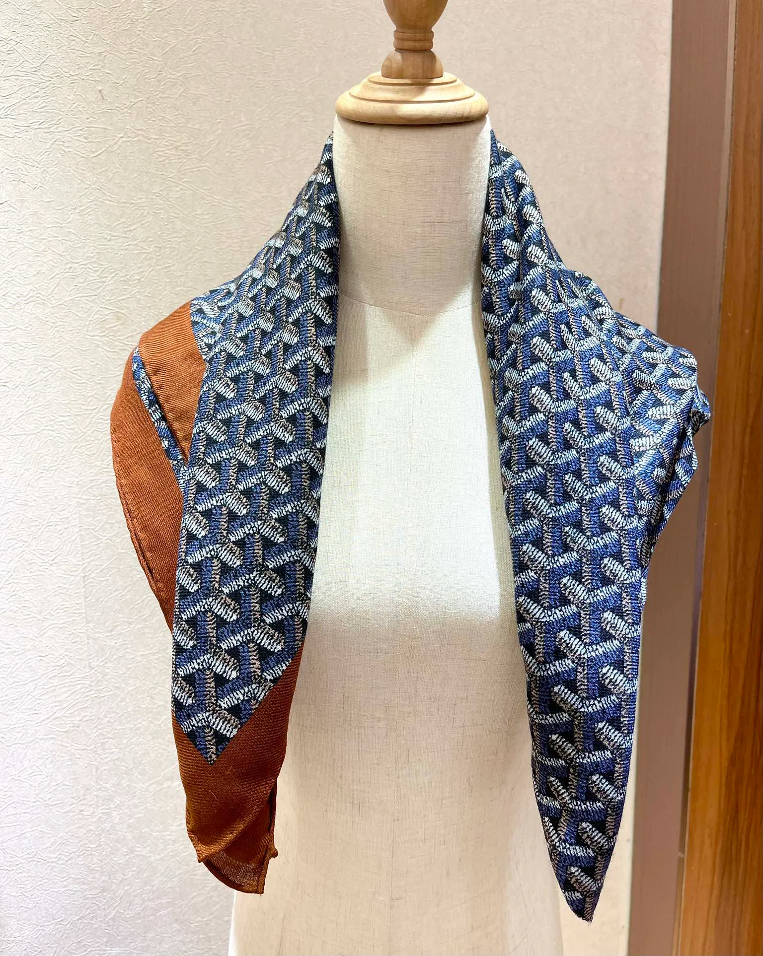 Шарфы Goyard 18673535