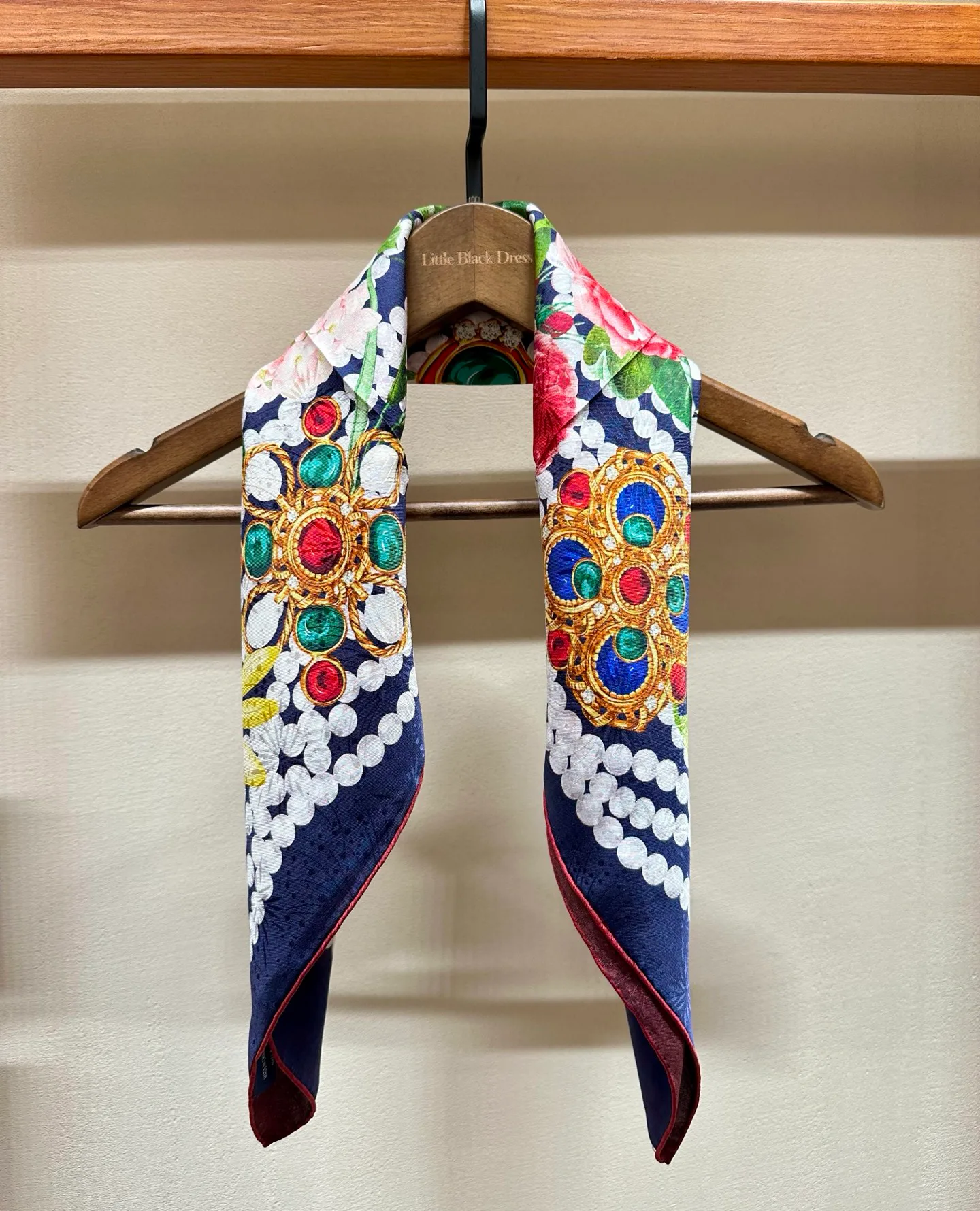 Платки Chanel 11902263