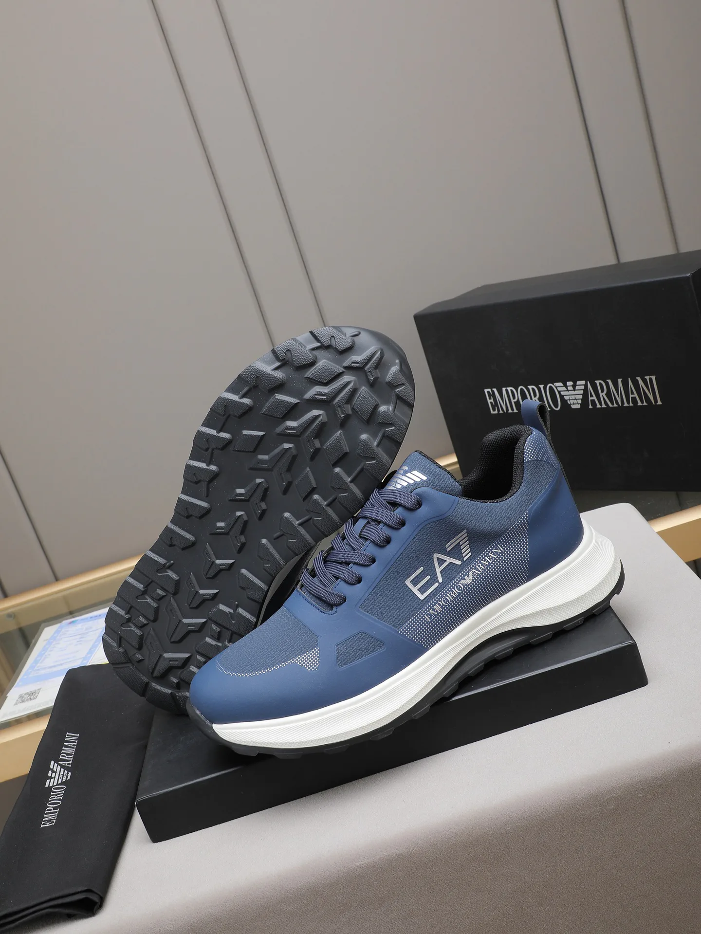 Кроссовки Мужские Armani 3316760