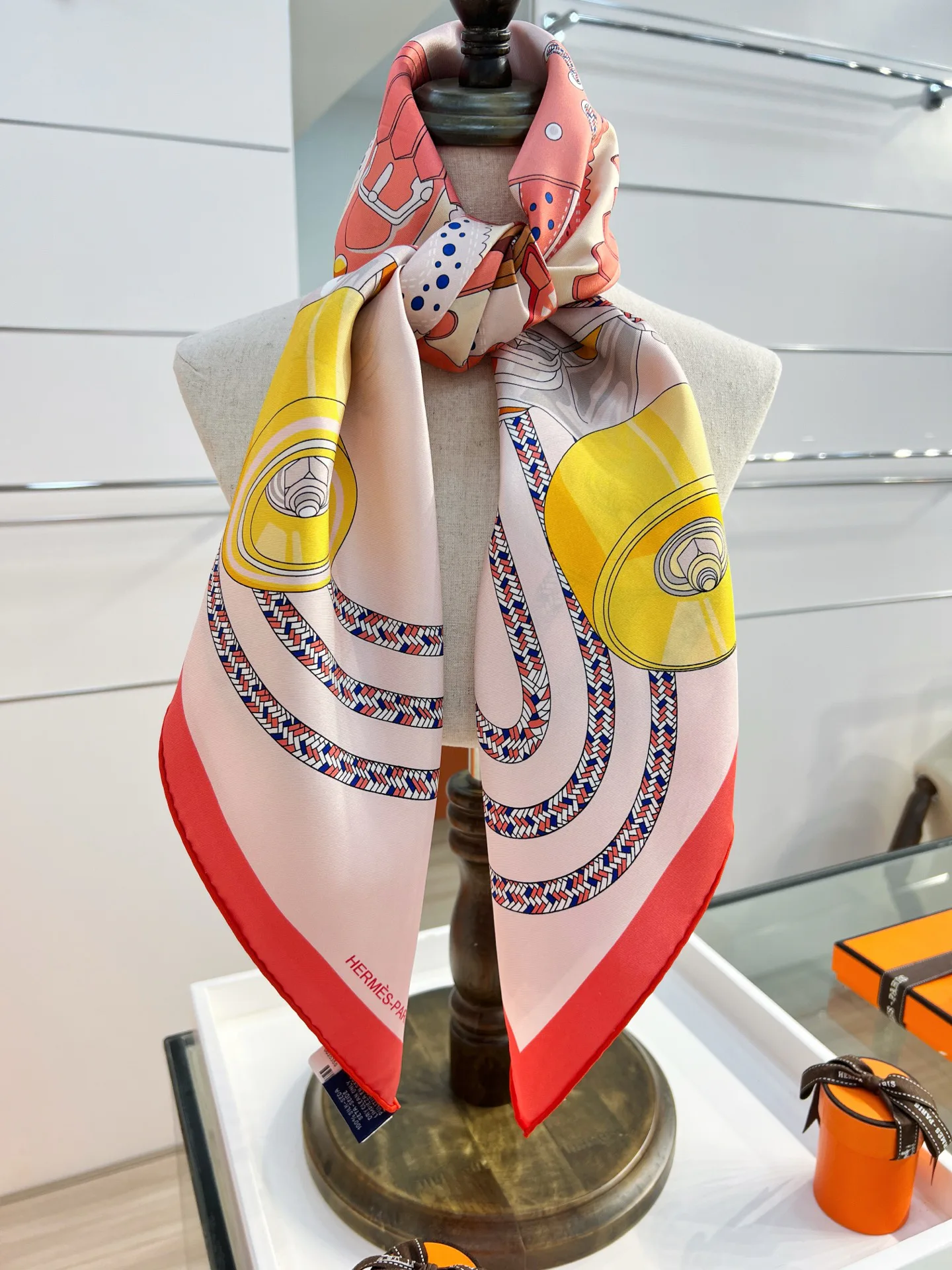 Платки Hermes 17991634