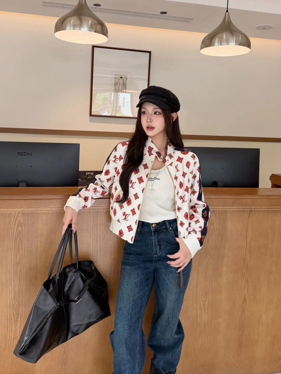 Куртки И Пуховики Женские Louis Vuitton 19165771