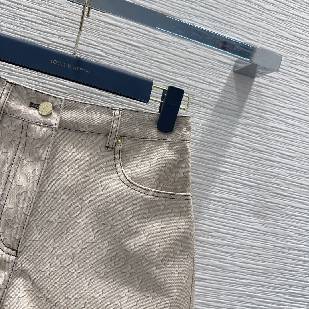 Шорты Женские Vetements 4856576