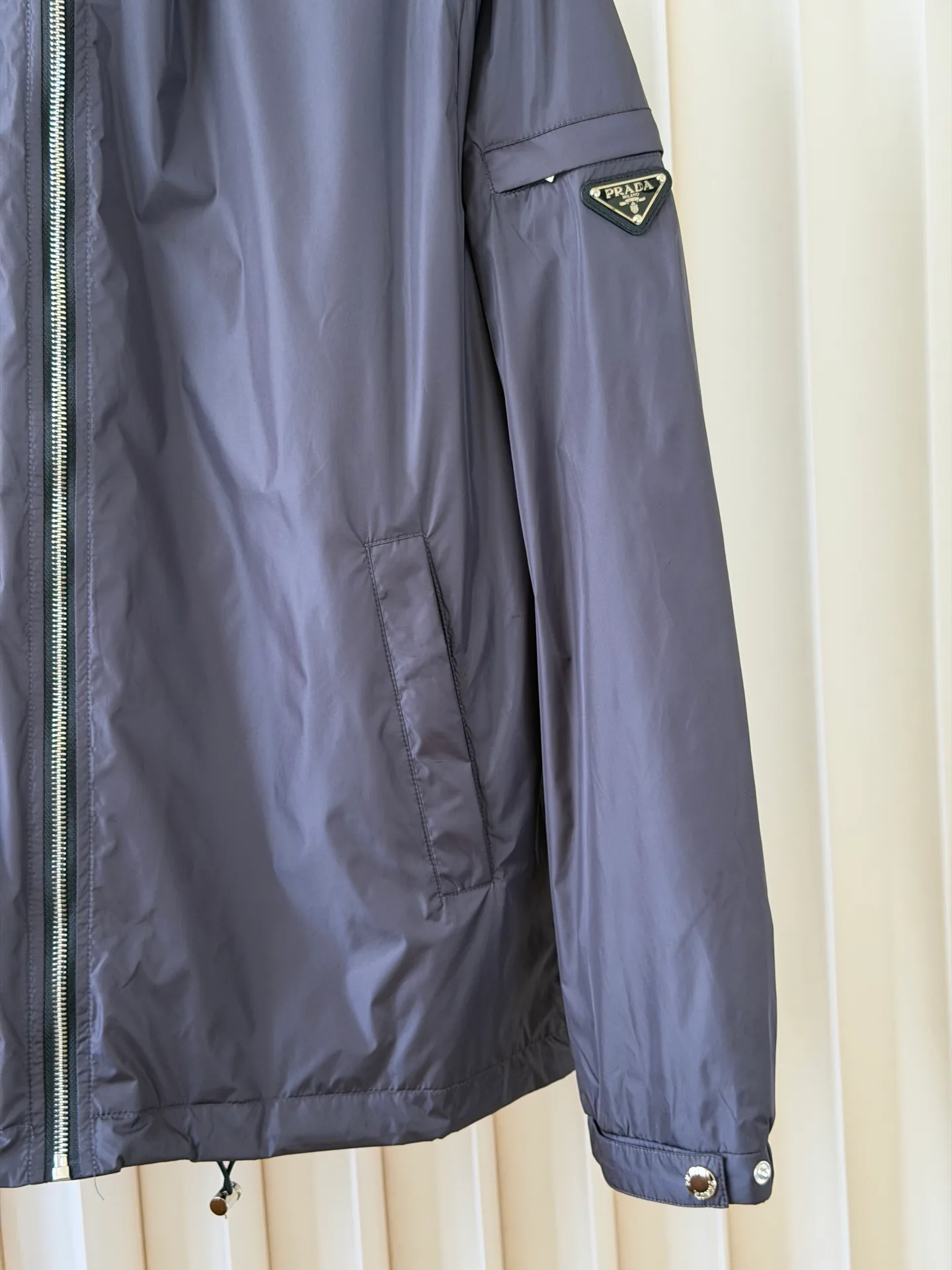 Куртки И Пуховики Женские Prada 17949793