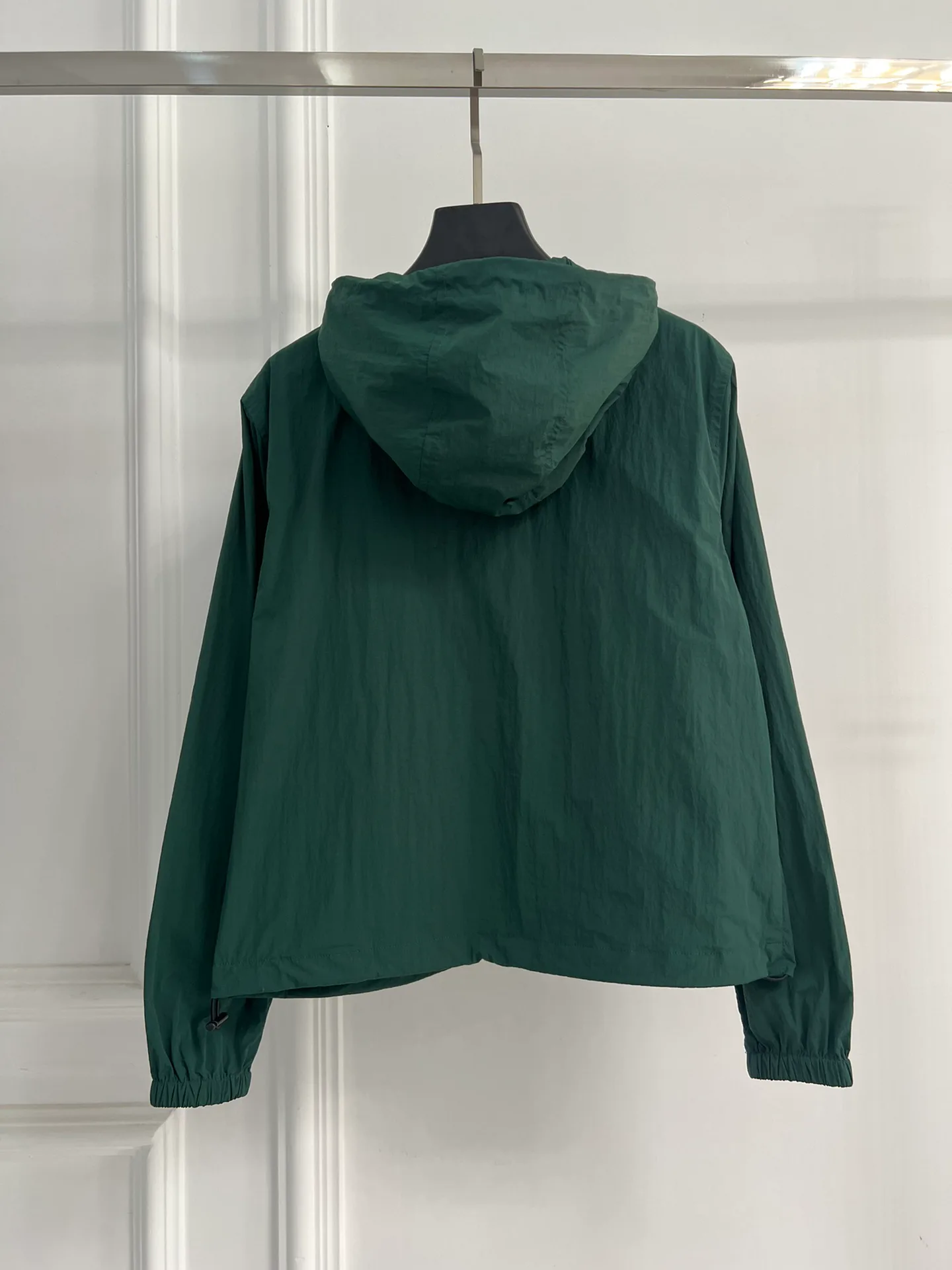 Куртки И Пуховики Женские Burberry 10898899