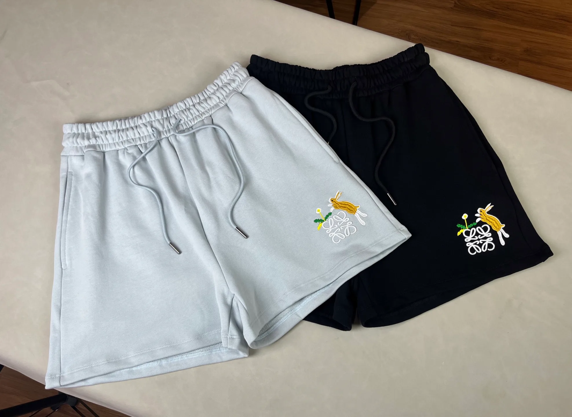 Шорты Женские Loewe 15769