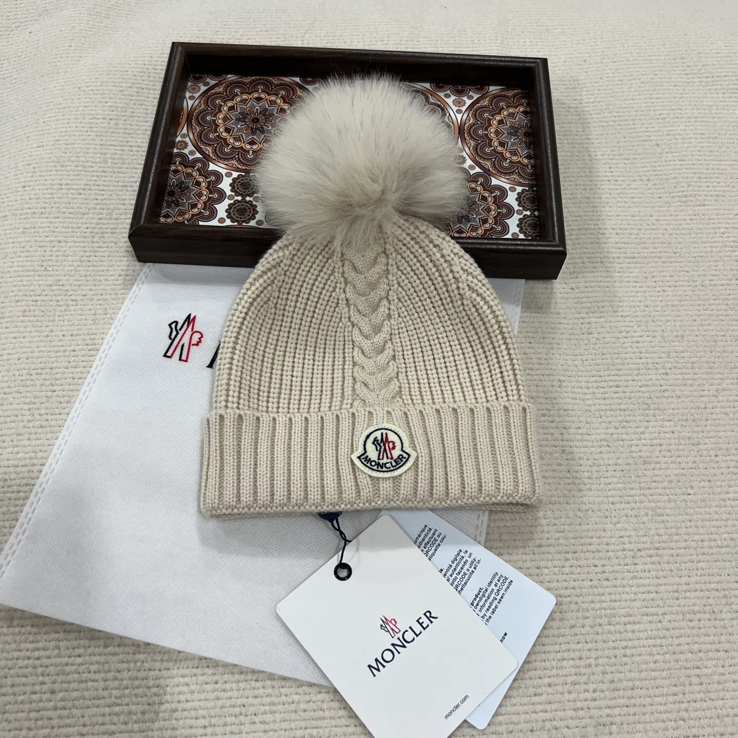 Головные Уборы Moncler 18077746