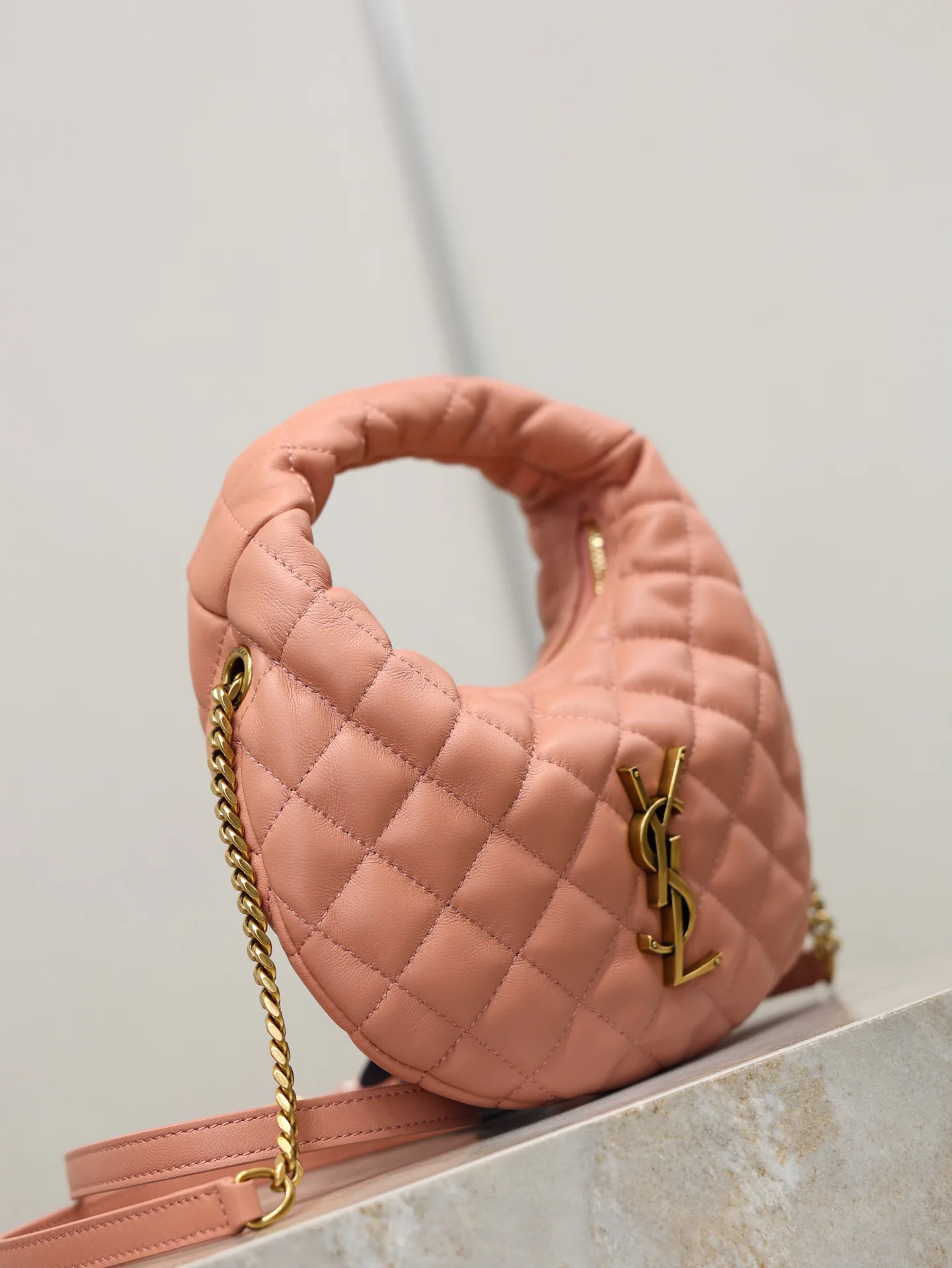 Сумки На Ремне Женские Saint Laurent 11504333