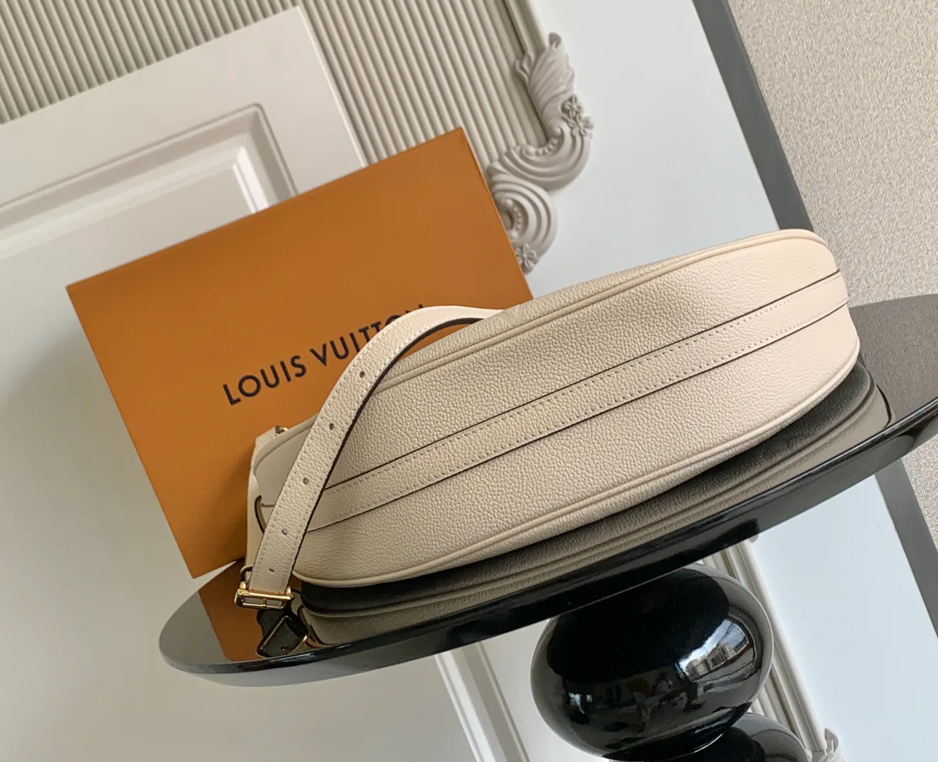 Сумки На Ремне Женские Louis Vuitton 71163