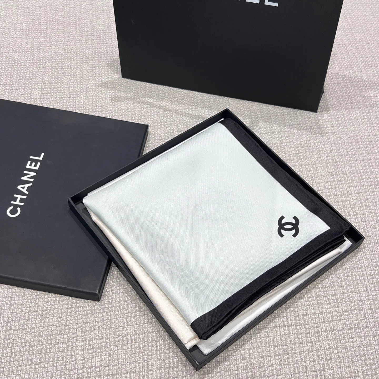 Платки Chanel 13327734
