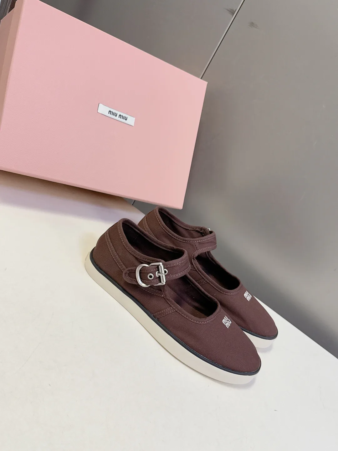 Кеды Женские Miu Miu 11616752