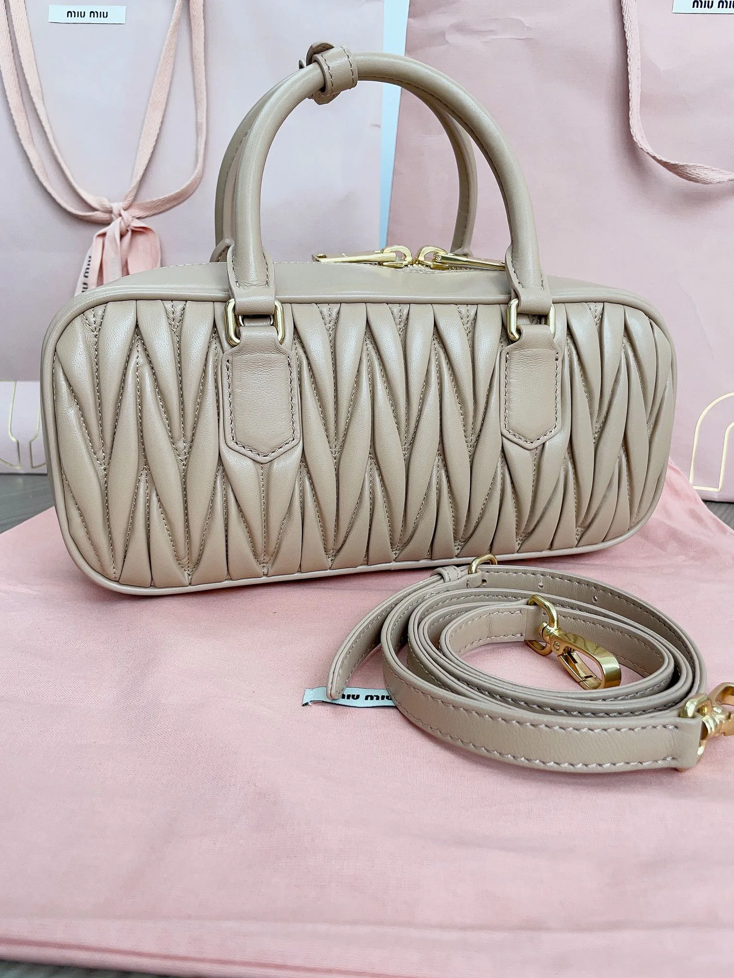 Сумки На Ремне Женские Miu Miu 111315