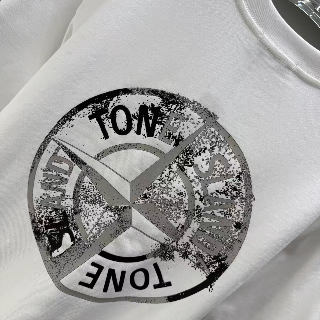 Футболки Женские Stone Island 11948565