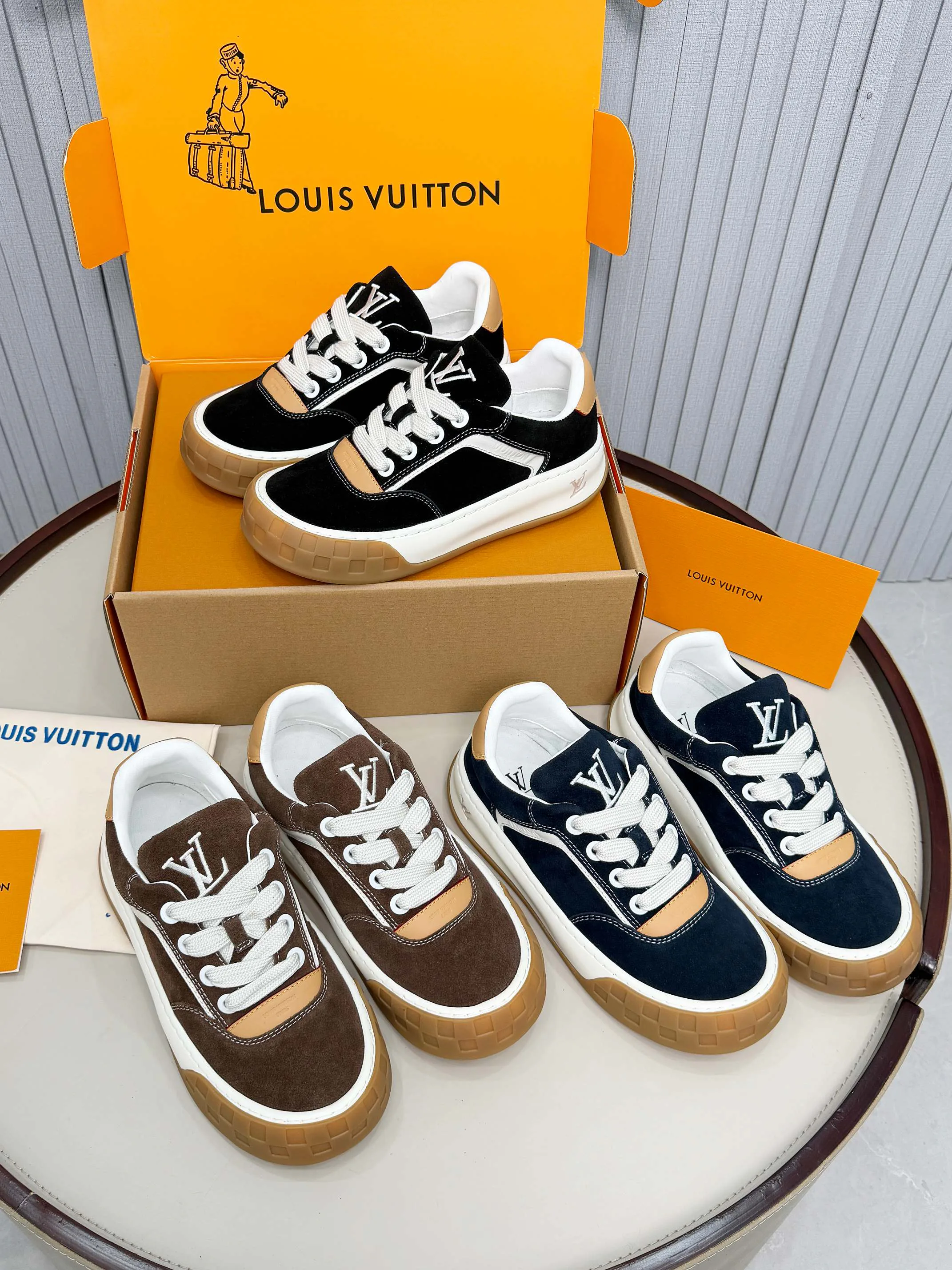 Кроссовки Мужские Louis Vuitton 9737306