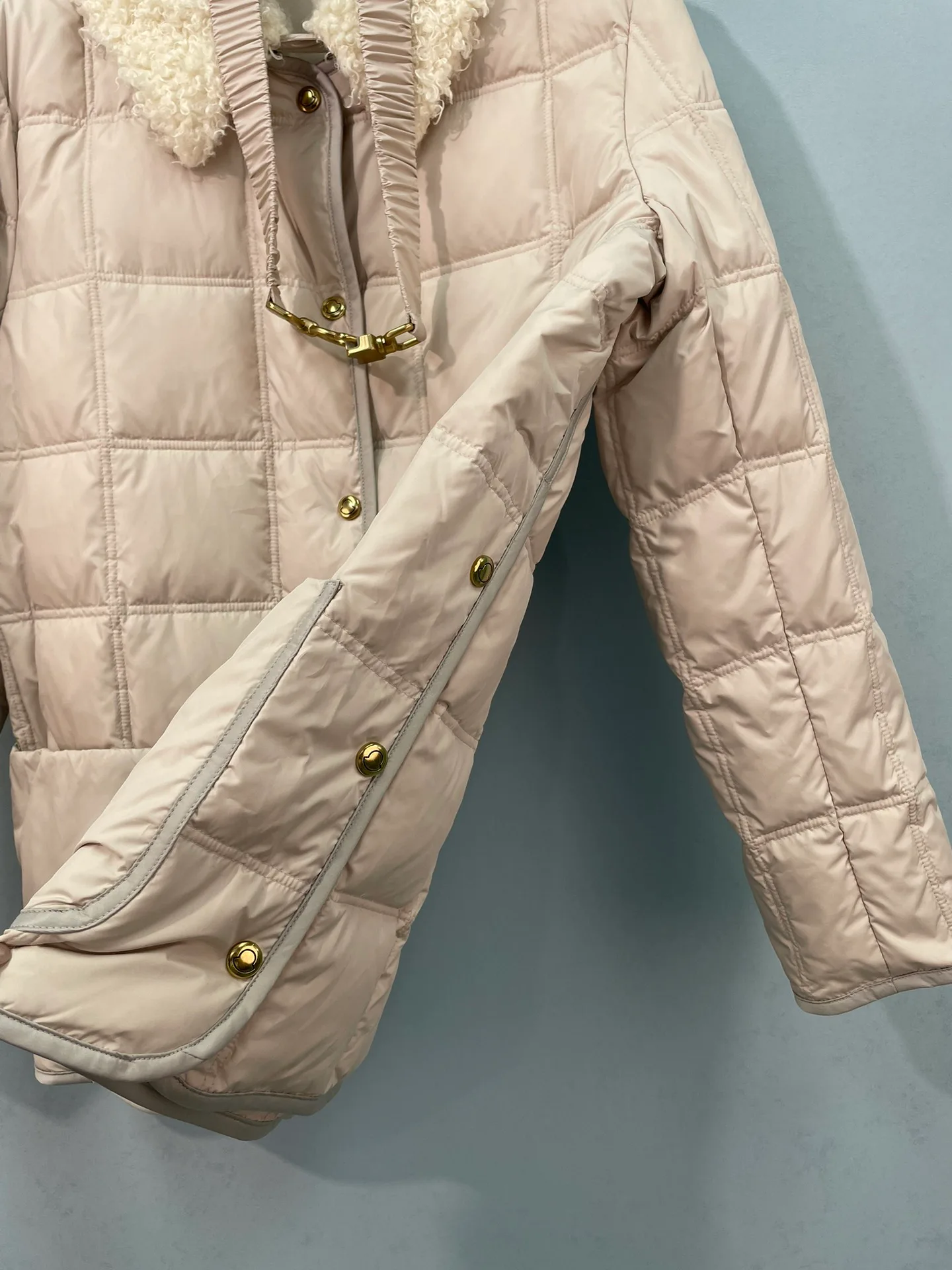 Куртки И Пуховики Женские Moncler 17913388