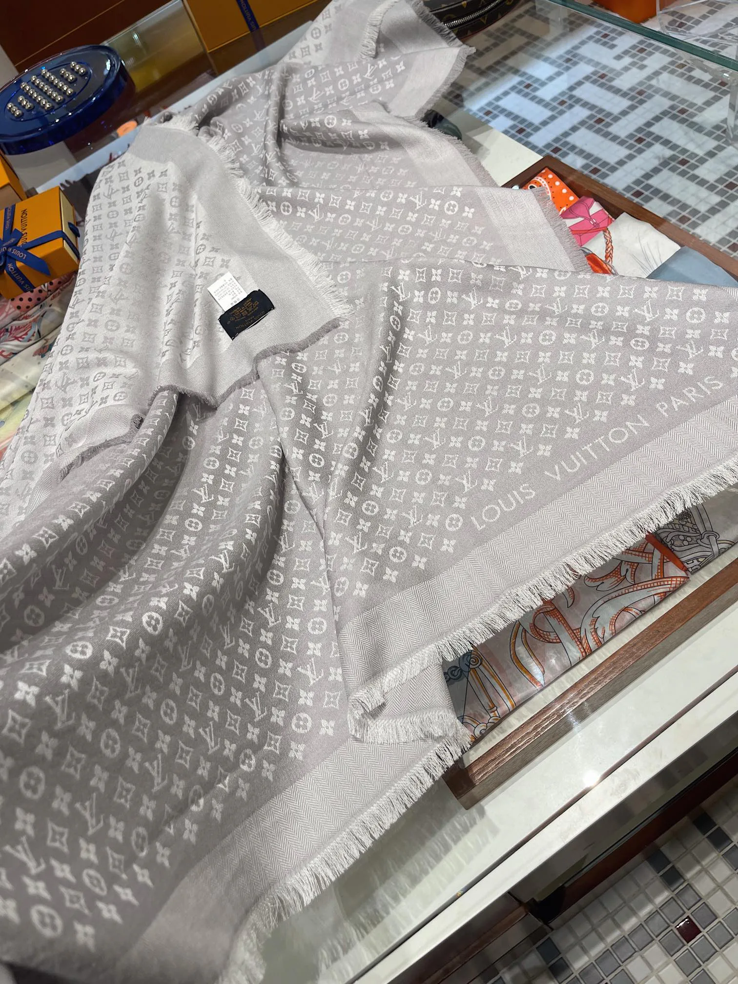 Шарфы Louis Vuitton 94336