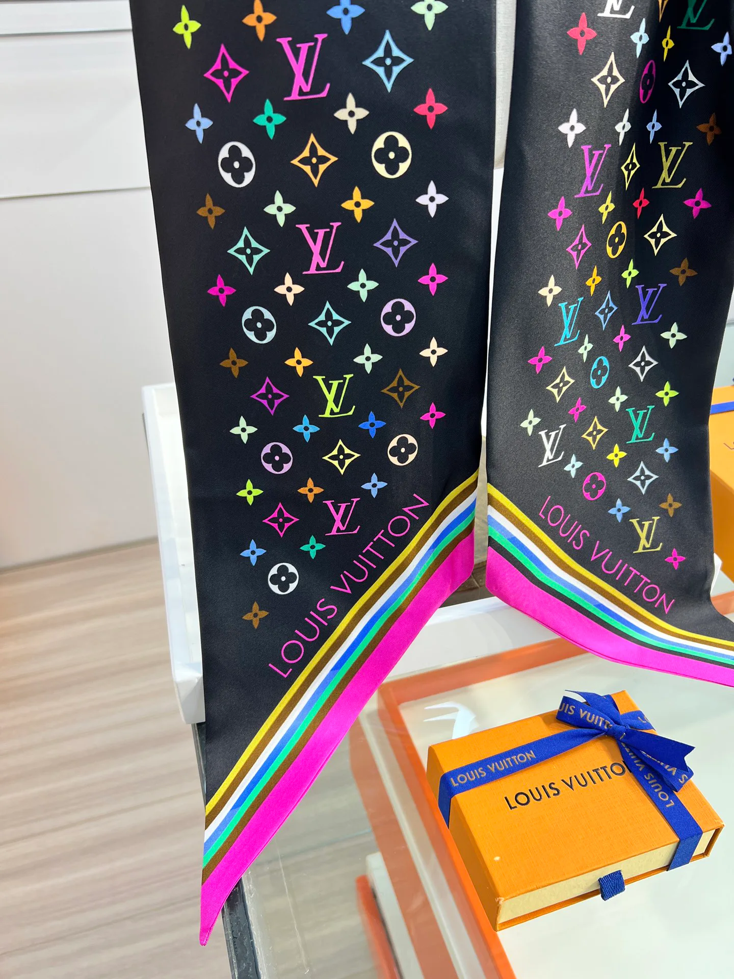 Платки Louis Vuitton 11148220