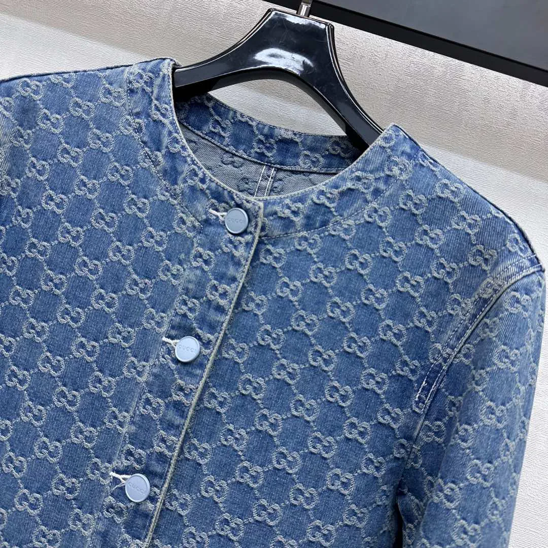 Куртки И Пуховики Женские Gucci 61764