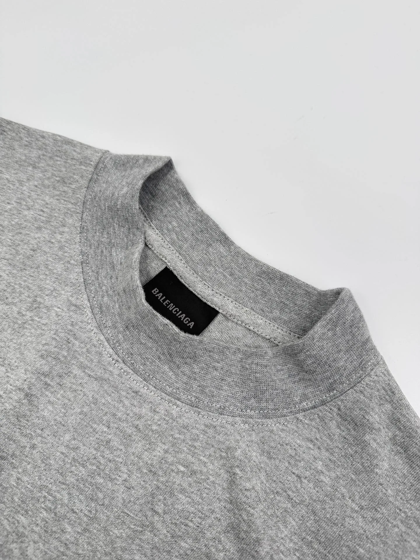 Футболки Женские Balenciaga 11218988