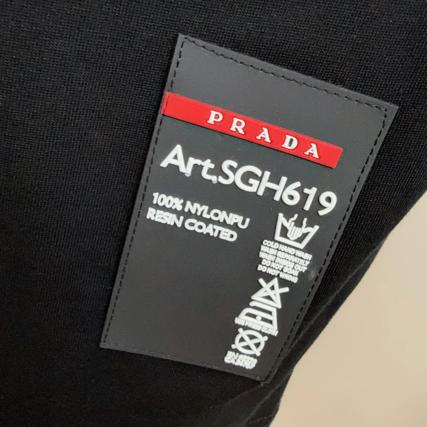 Футболки Женские Prada 11002