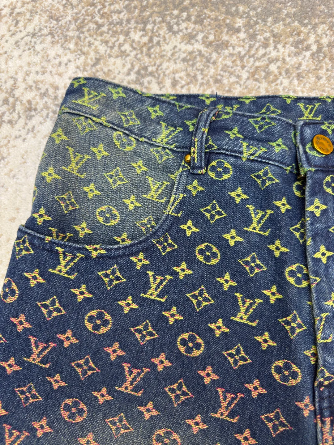 Шорты Мужские Louis Vuitton 8973431