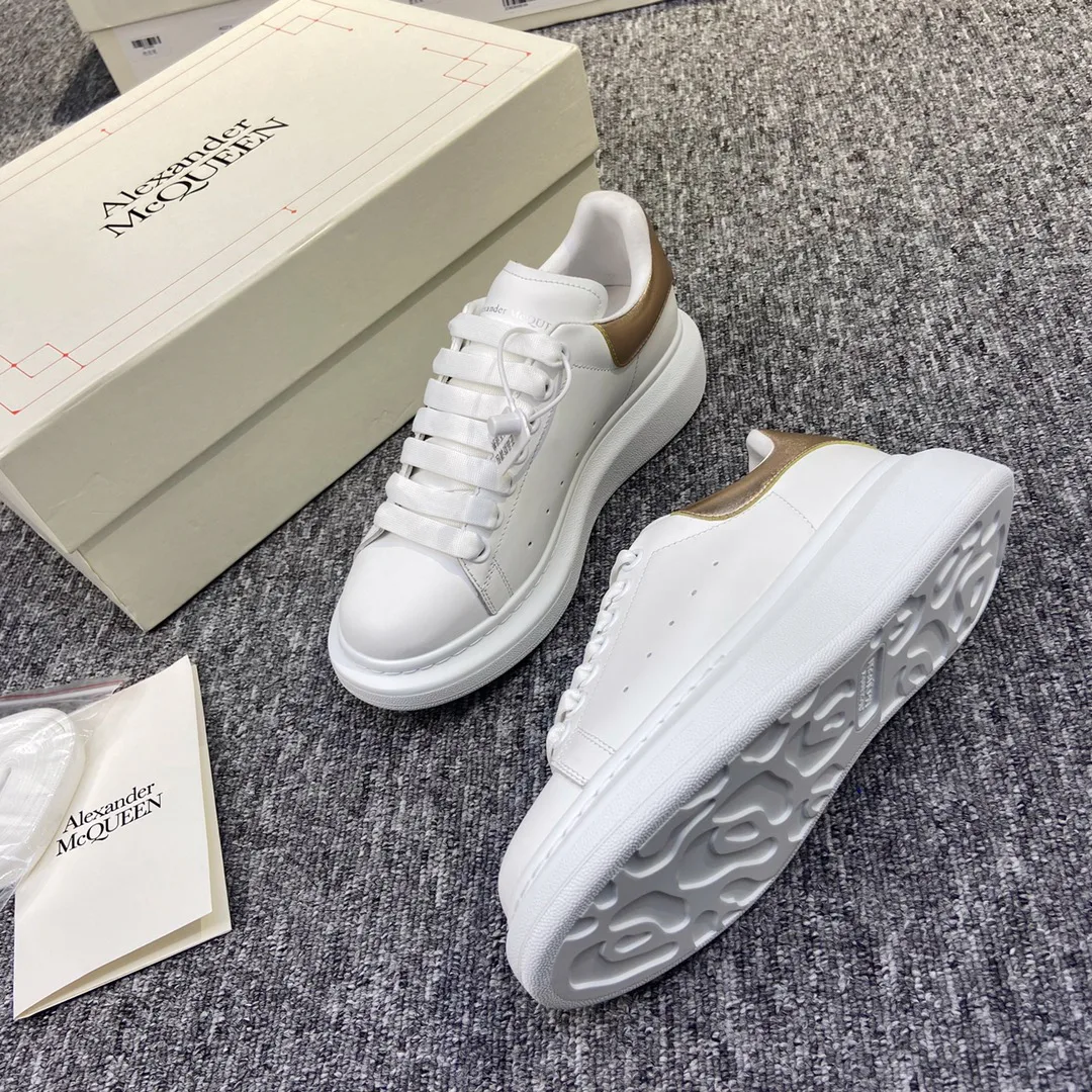 Кроссовки Женские Alexander Mcqueen 17963416