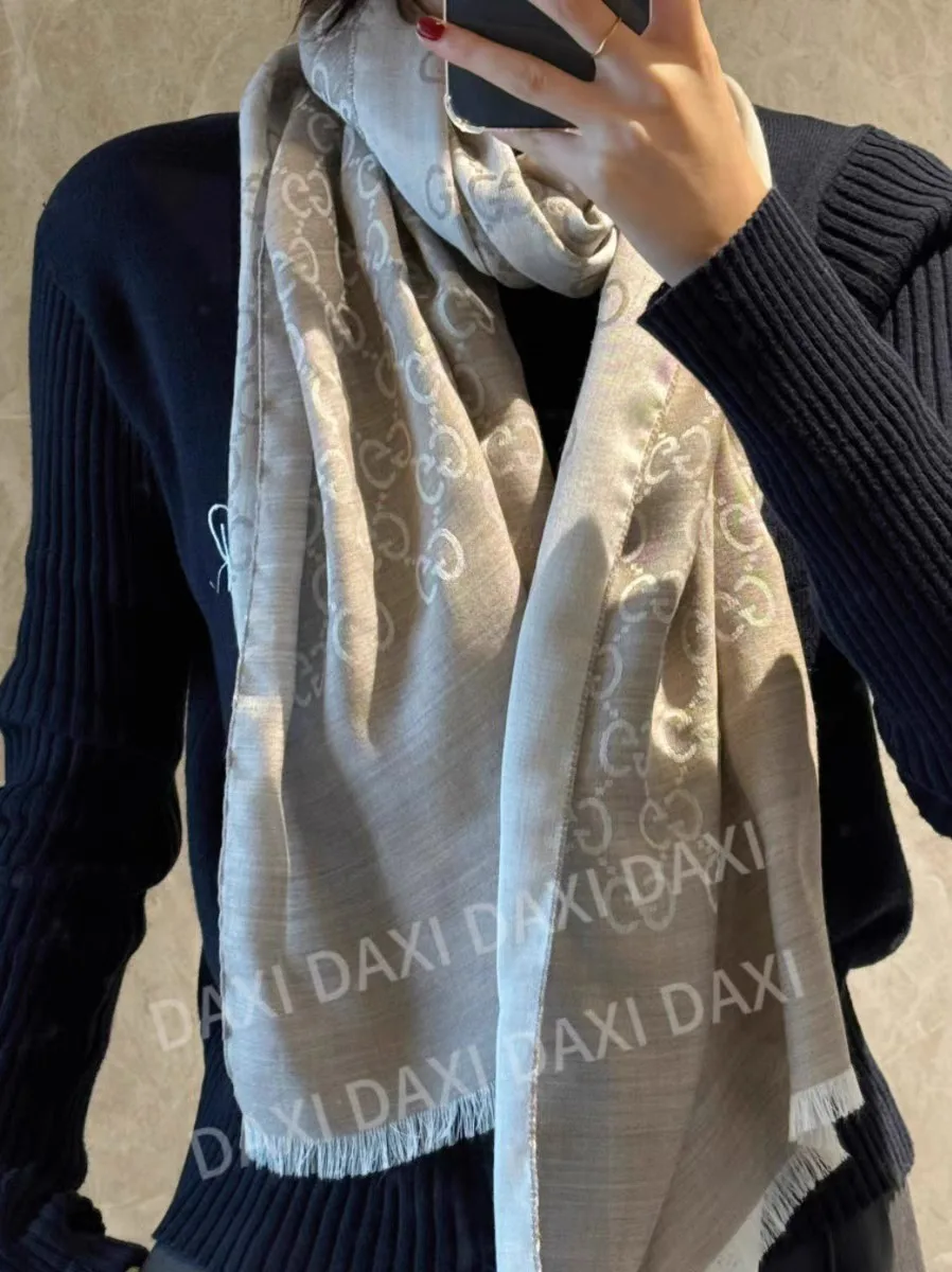 Шарфы Gucci 336712