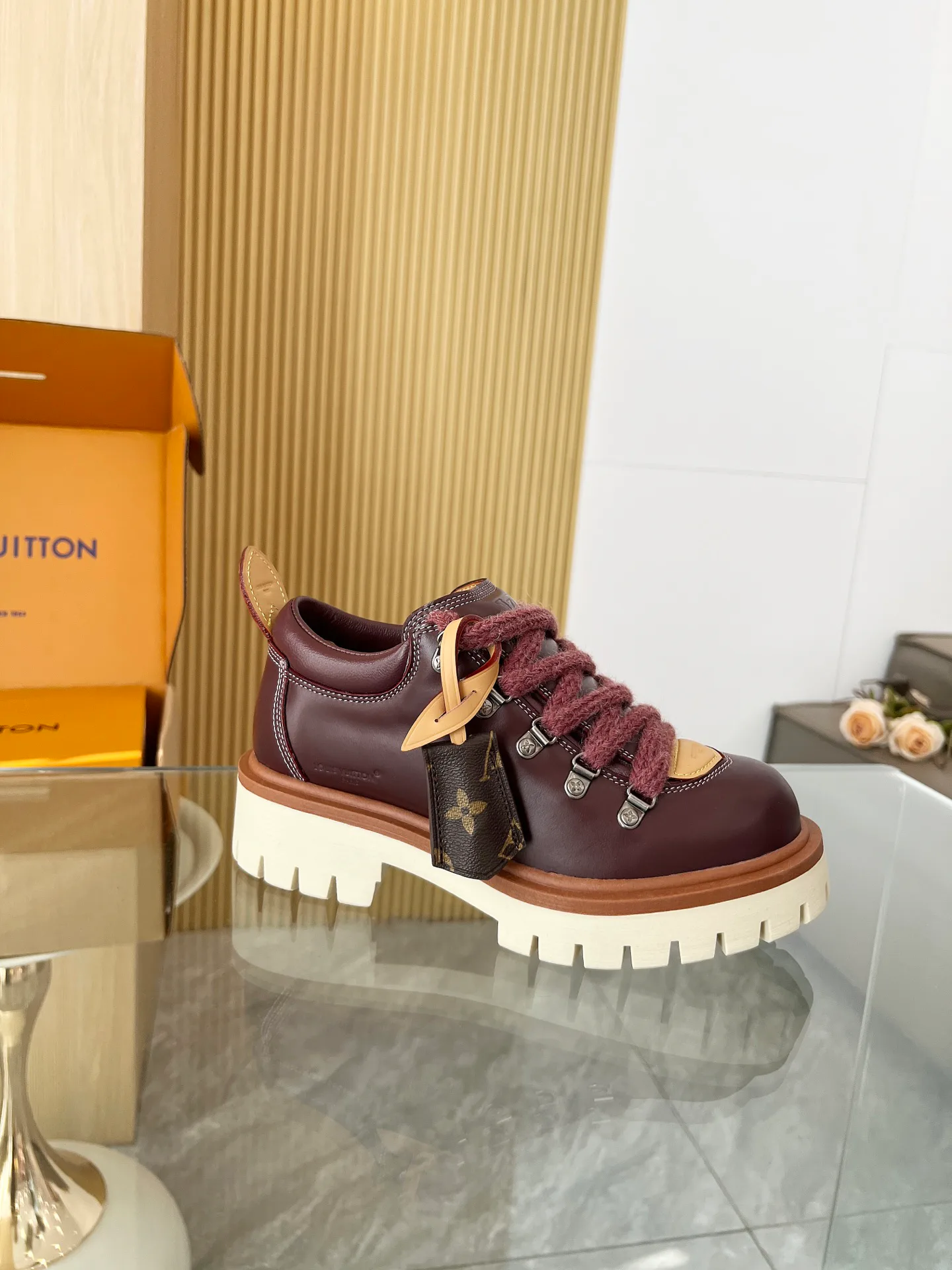 Ботинки Женские Louis Vuitton 1927471