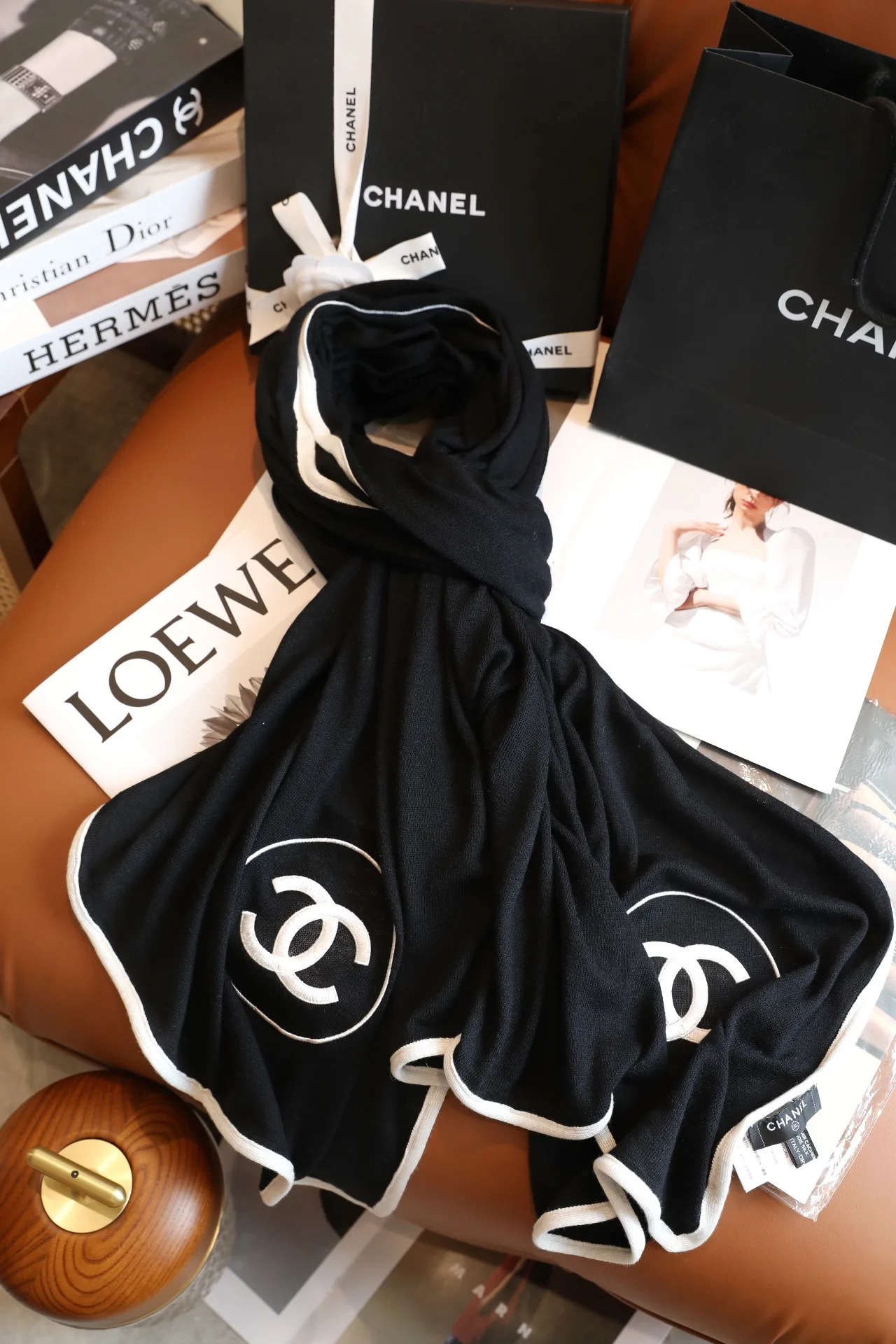 Шарфы Chanel 13478495