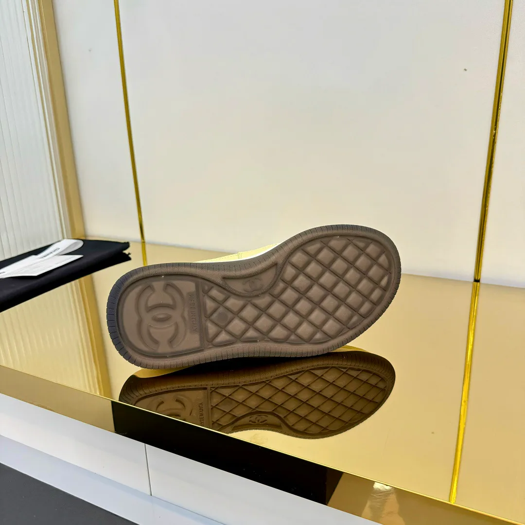 Кроссовки Женские Chanel 1268565