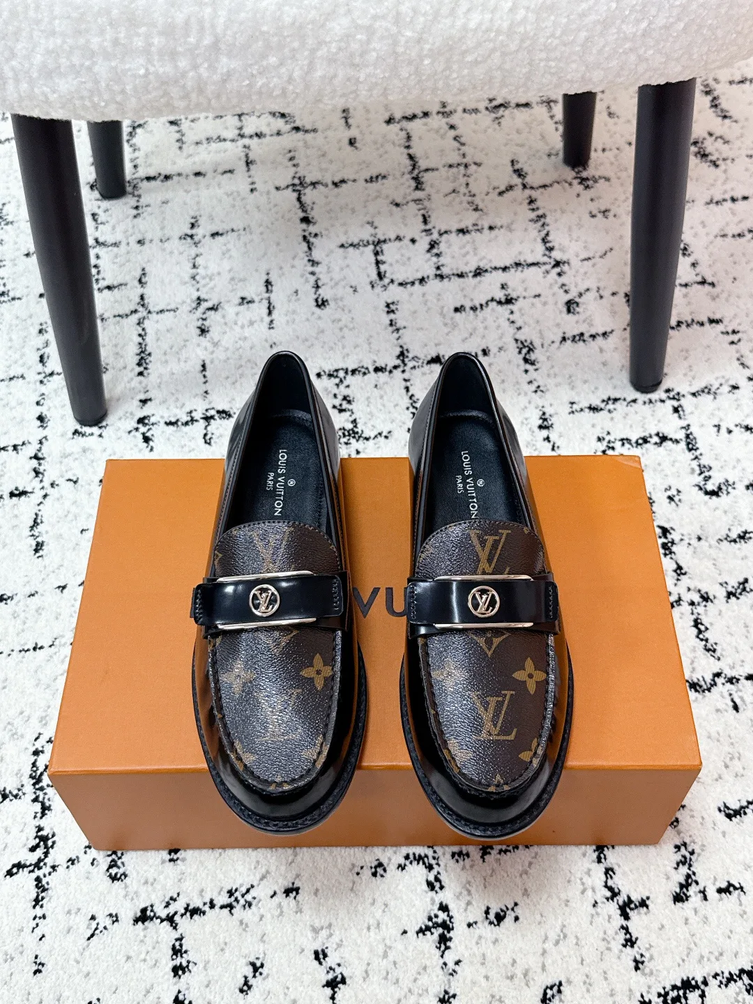 Лоферы Женские Louis Vuitton 442515