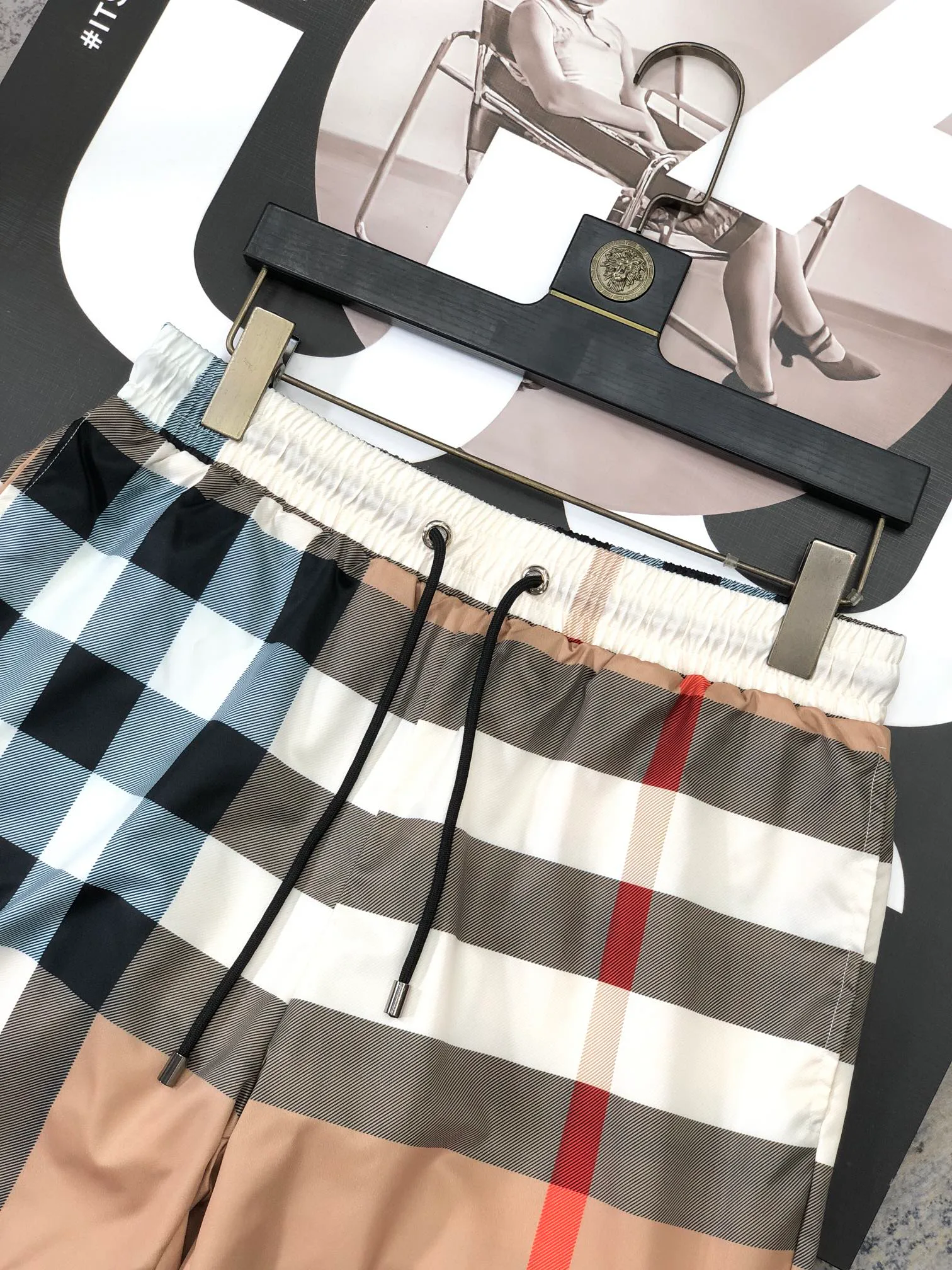Шорты Мужские Burberry 11213245