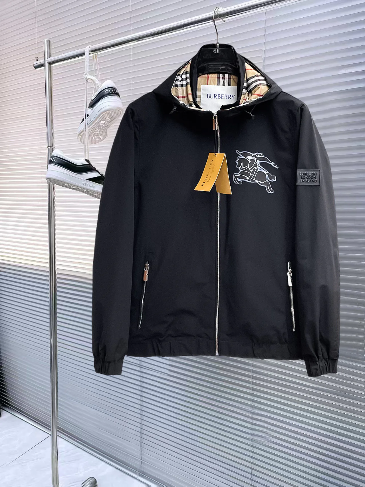Куртки И Пуховики Мужские Burberry 17924247