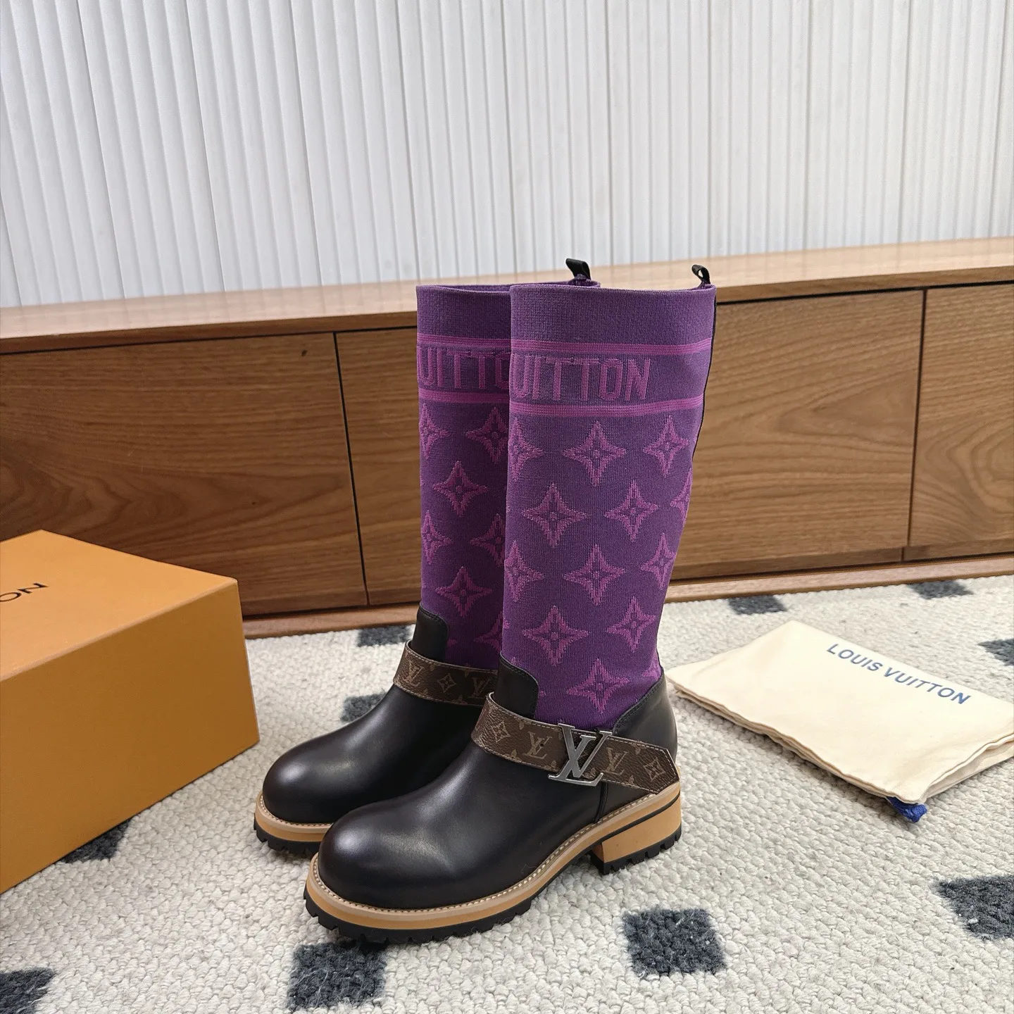 Ботинки Женские Louis Vuitton 18025513