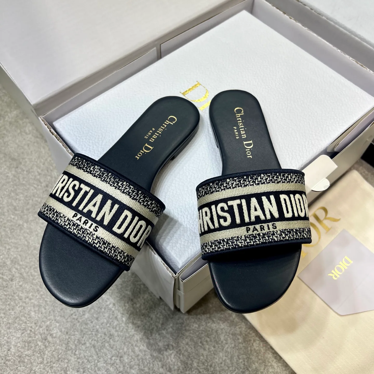 Шлепанцы Женские Christian Dior 13235769