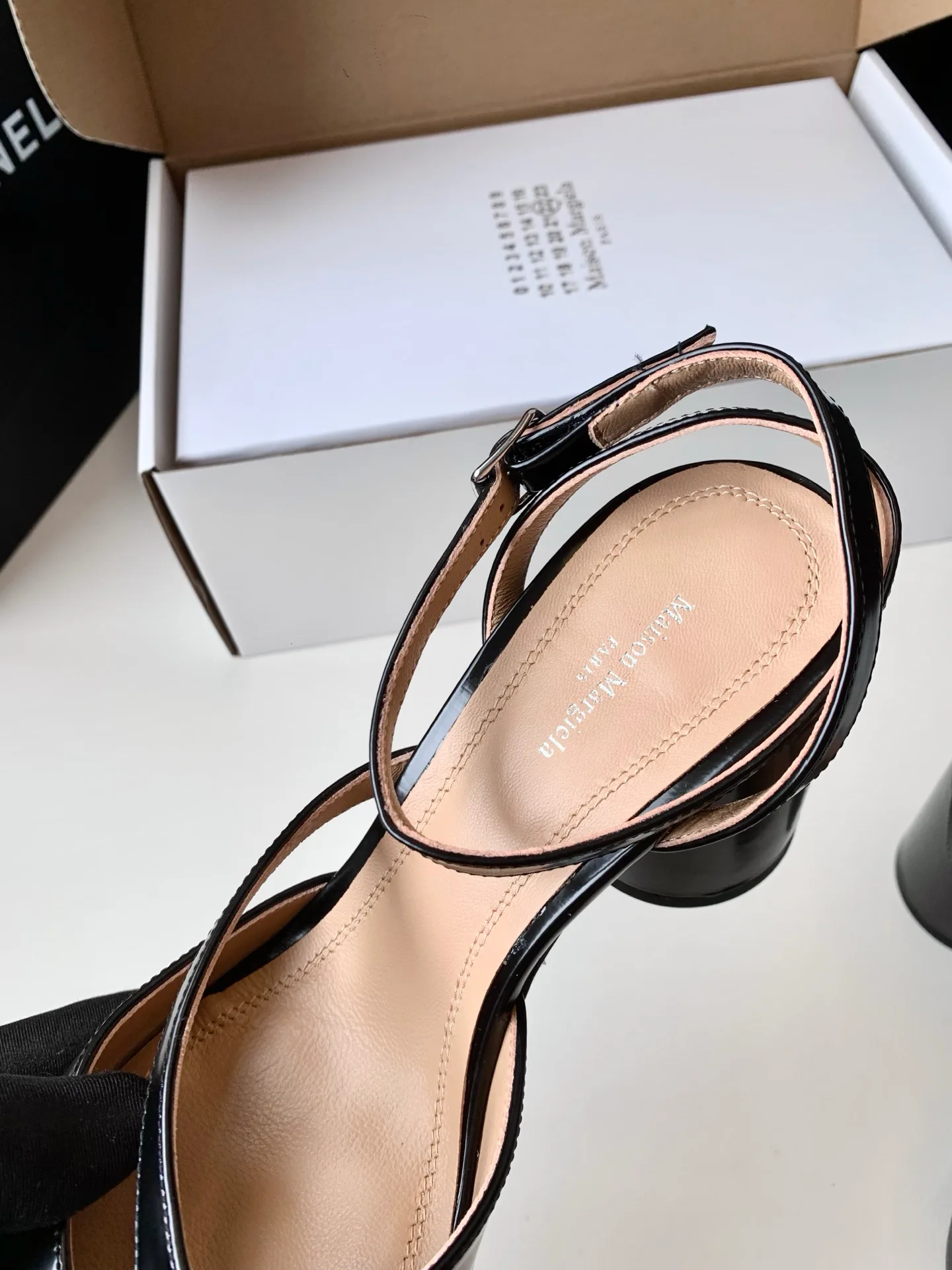 Босоножки Женские Maison Margiela 17628621