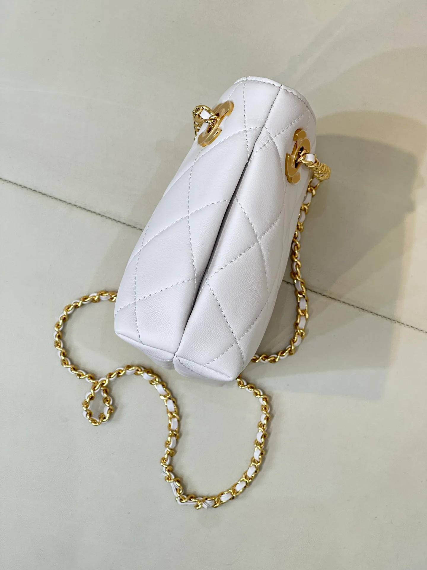 Классические Сумки Женские Chanel 17376255