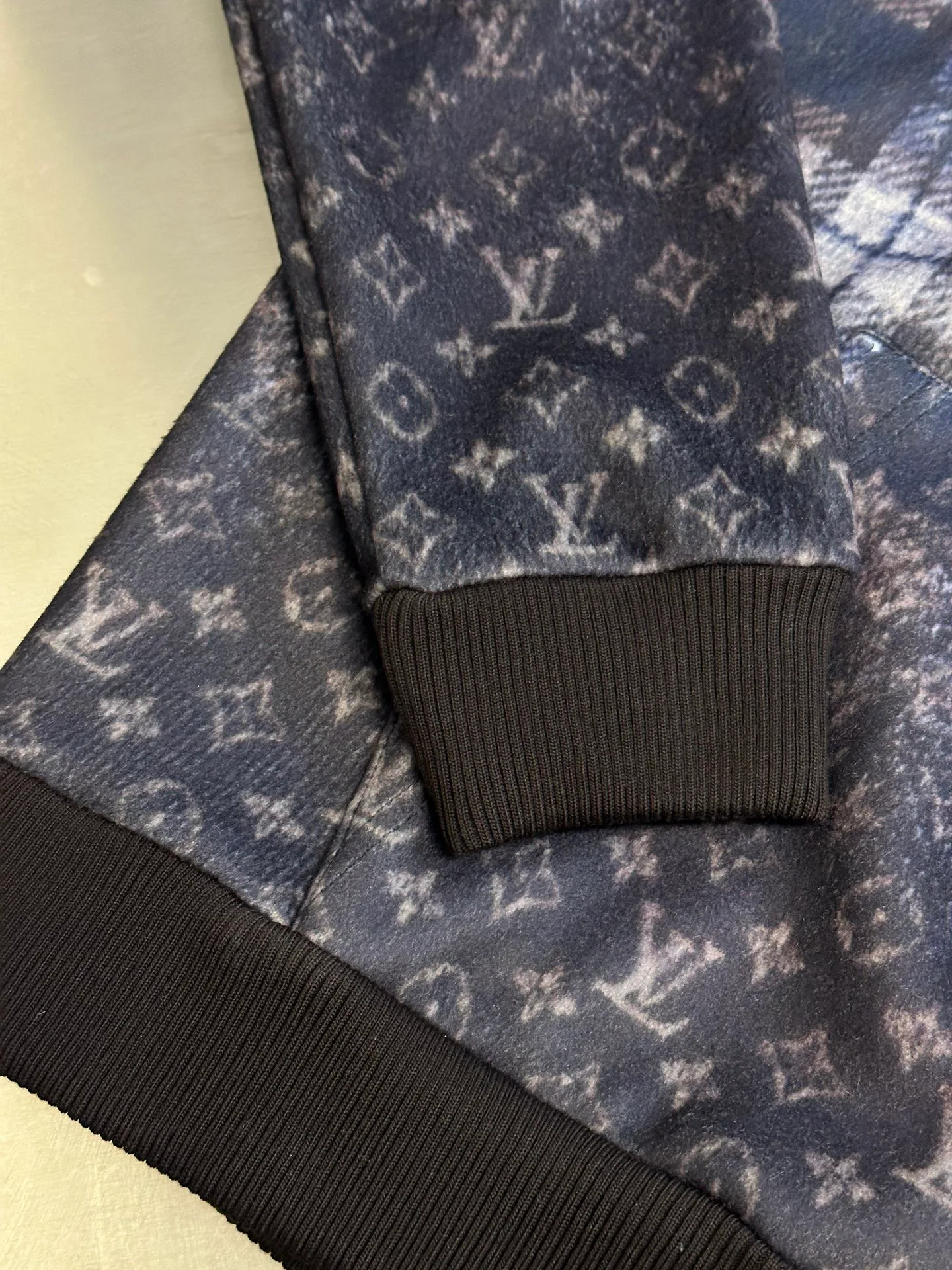 Свитшоты И Худи Мужские Louis Vuitton 1134804