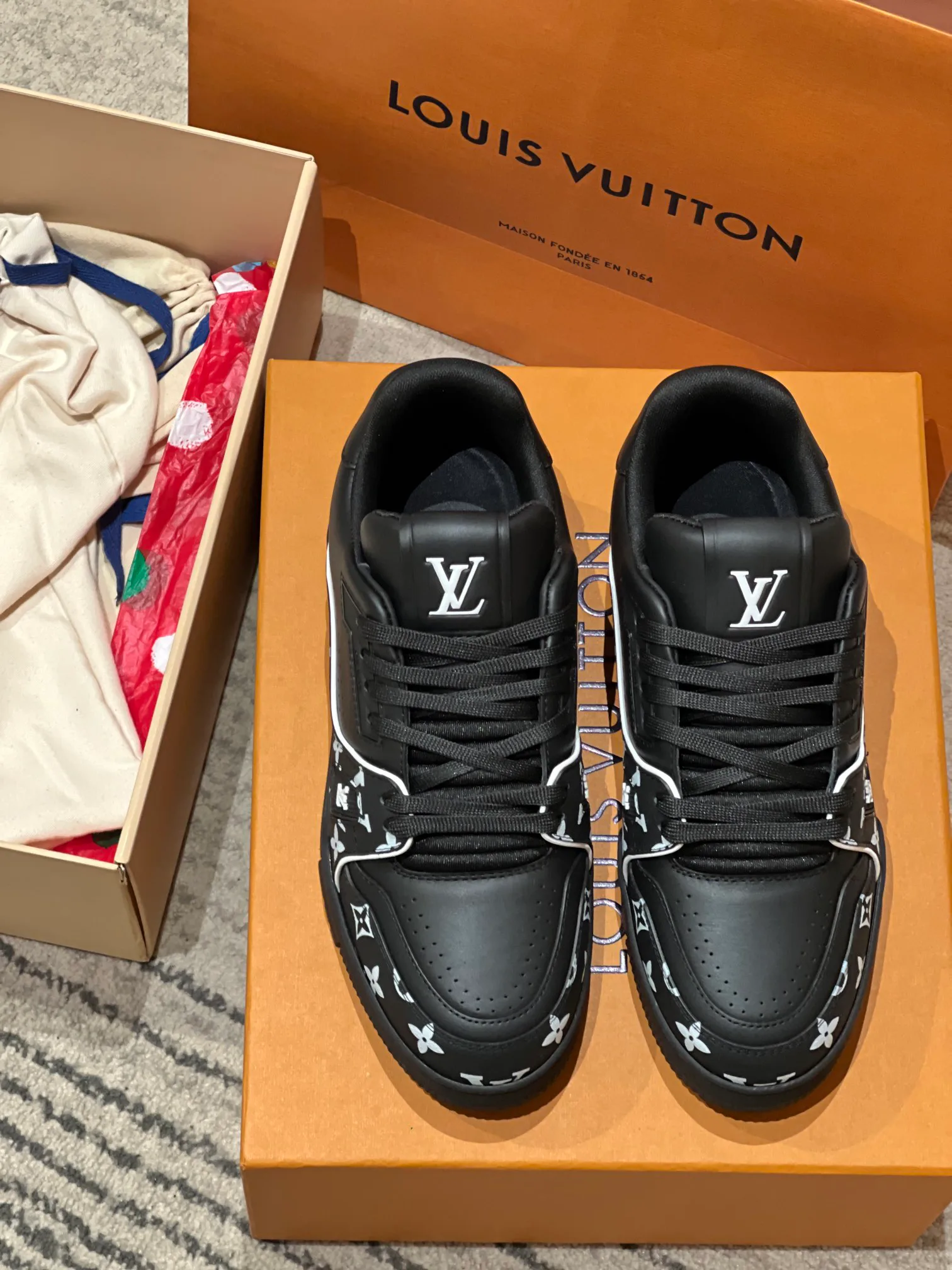 Кроссовки Мужские Louis Vuitton 29836