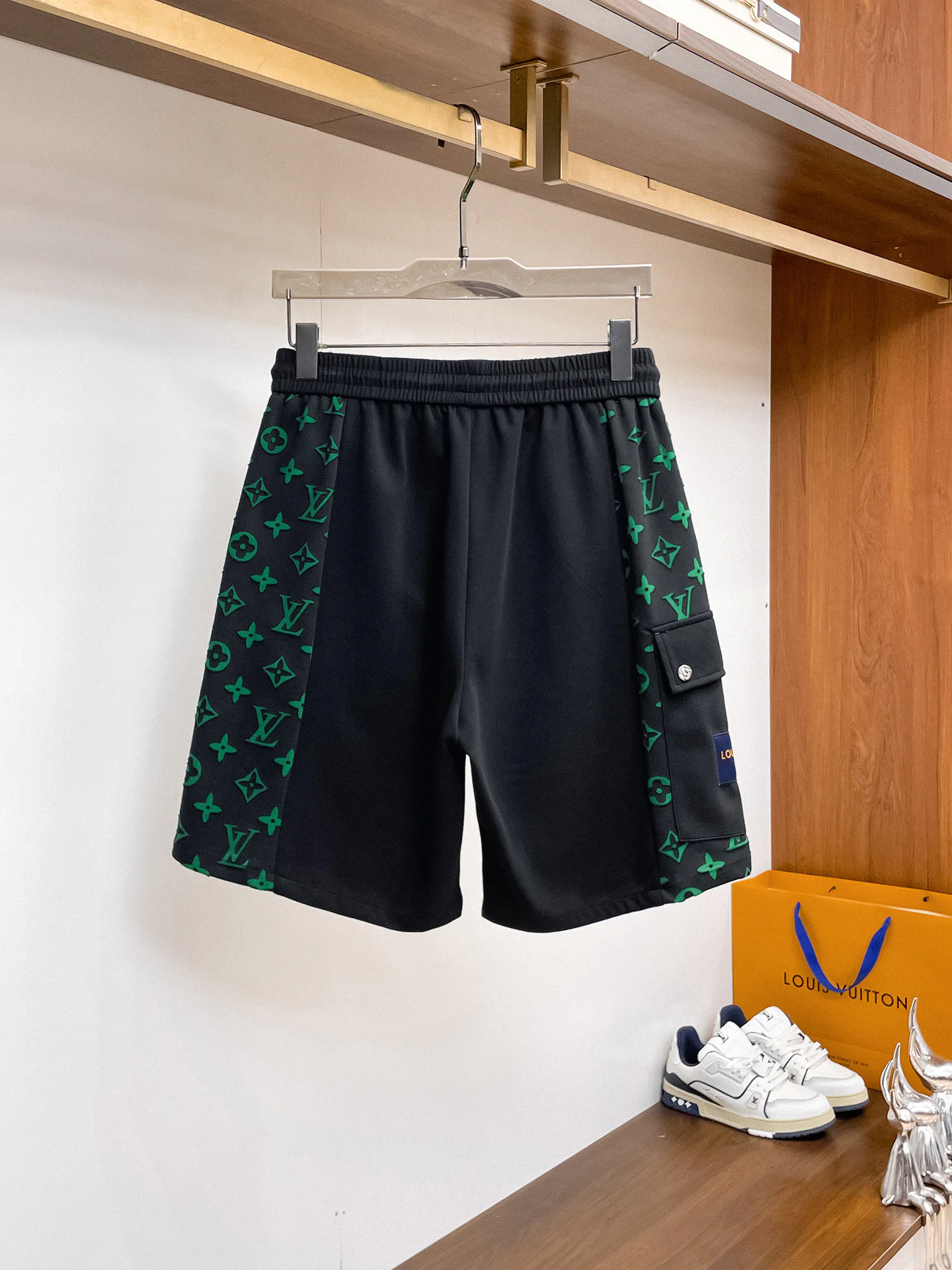 Шорты Мужские Louis Vuitton 13417545