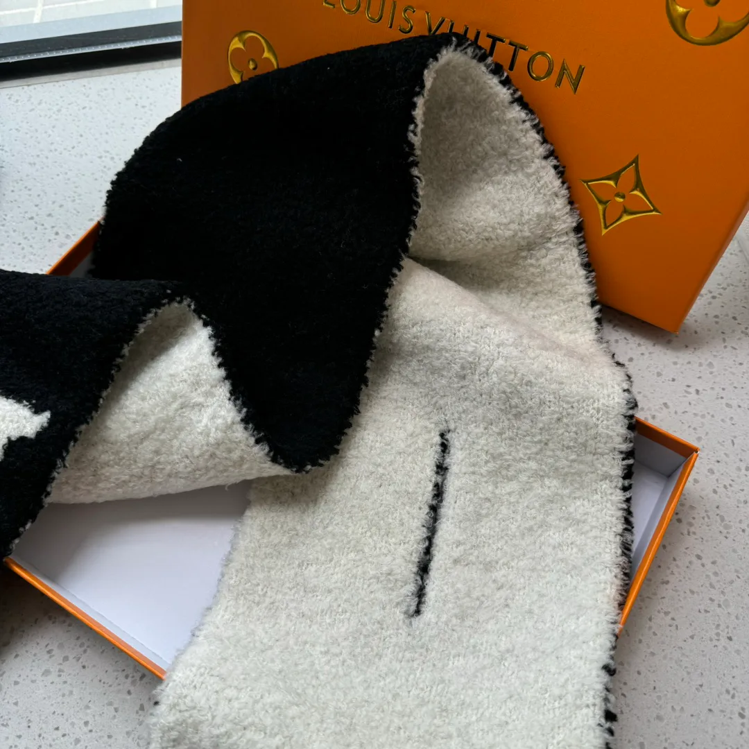 Шарфы Louis Vuitton 1242333