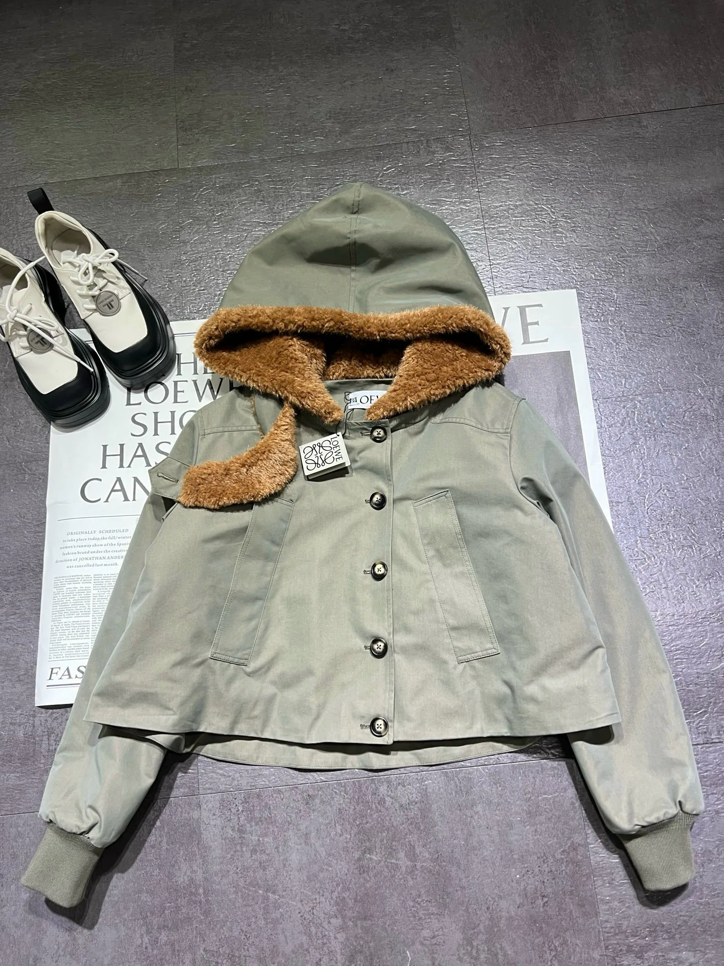 Куртки И Пуховики Женские Loewe 18253274