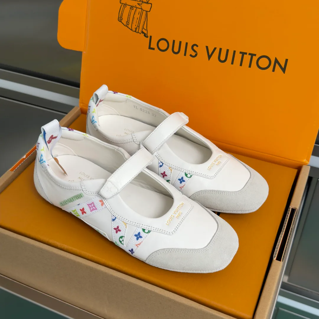 Туфли Женские Louis Vuitton 11235160
