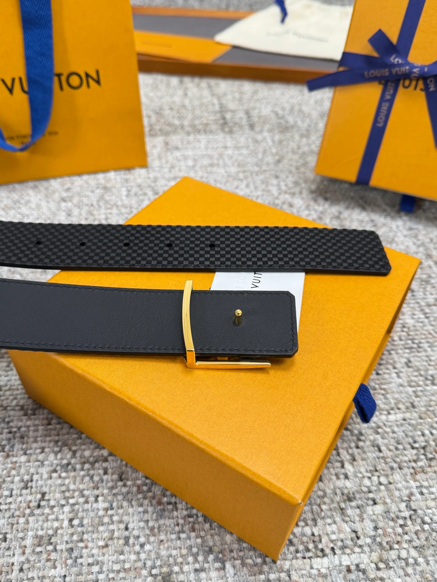 Ремни Louis Vuitton 11248584