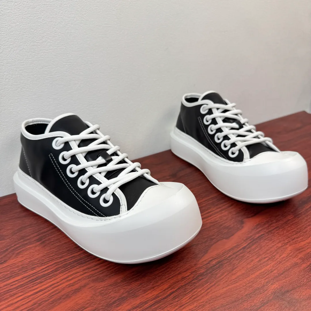 Кроссовки Мужские Bottega Veneta 13435973