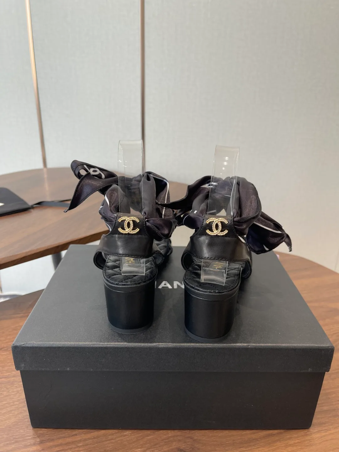 Босоножки Женские Chanel 678729